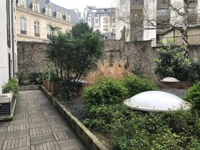 Vandrarhem Adveniat Paris