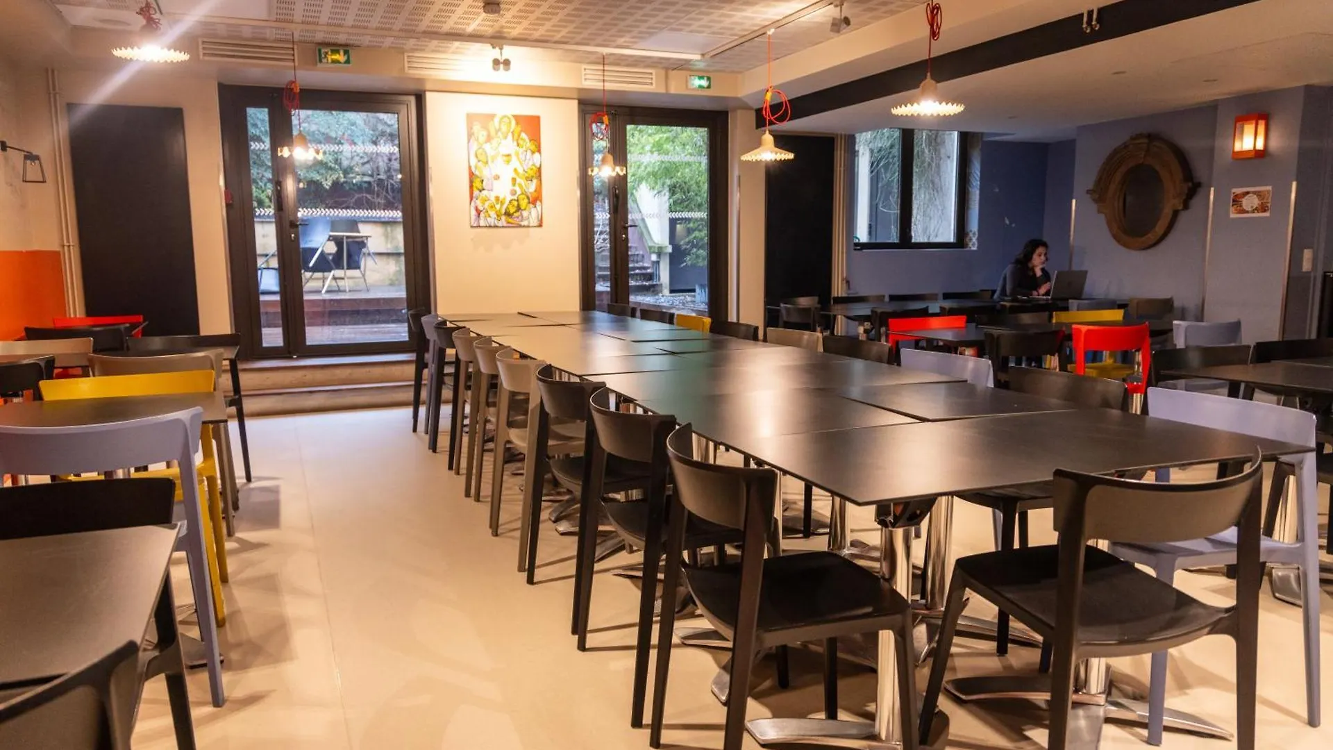 Adveniat Hostel Paris